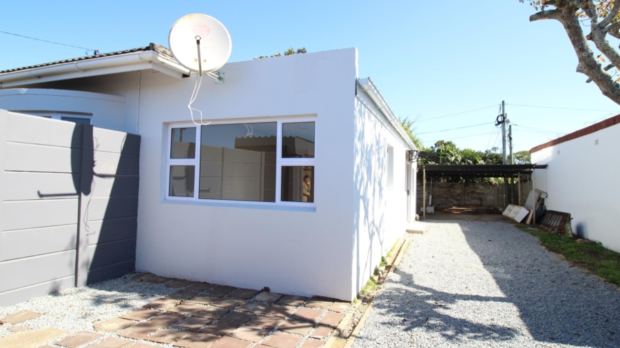 3 Bedroom Property for Sale in Vincent Eastern Cape